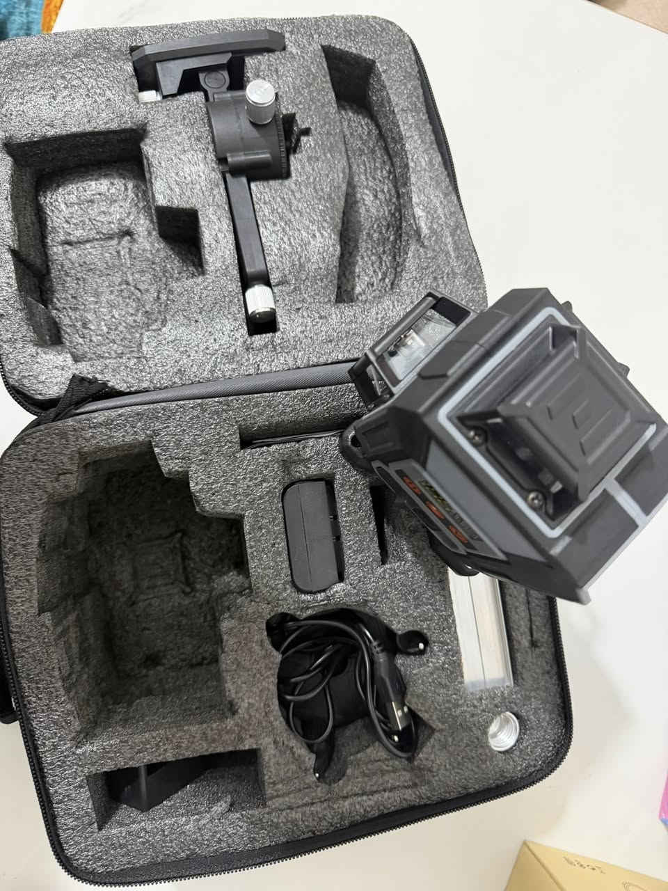 السلام عليكم شباب ميزان ليزر احترافي 4D ب16 خط ليزري 
السعر 40 ألف 
يوجد توصيل


**إذا كنت صاحب هذا الإعلان وتريد حذفه لأي سبب، رجاءا أرسل رسالة إلى الدعم الفني**