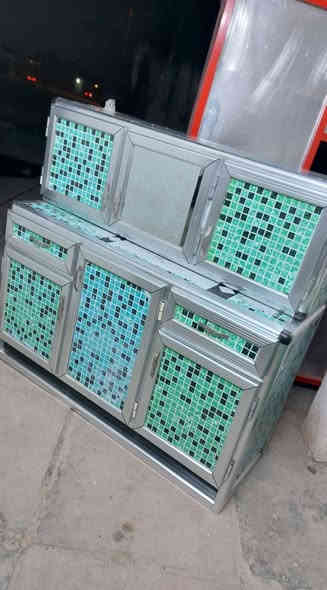 كاونتر متر ونص تسكام. سعر مناسب. ***********. ***********. بي واتساب. ديوانيه
