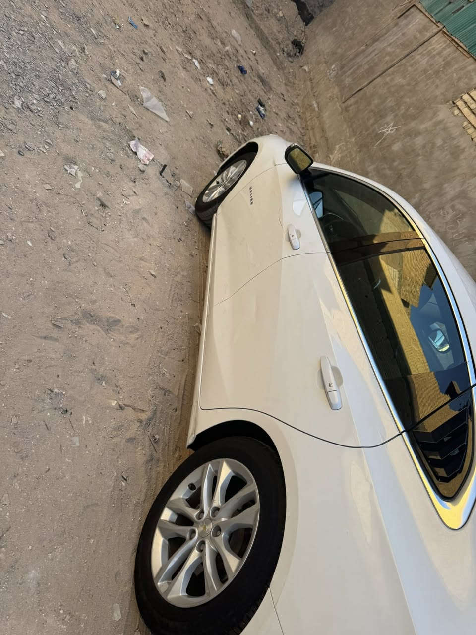 ماليبو ١٨
رقم بابل باسمي سنويه وهزه جديده 
مواصفات lt محرك ١٥٠٠ تيربو سياره جاهزه متذب عليه 
بيه جاملغ وبنيد بامريكا وهنا طخه خفيفه جاملغ وحافه الباب 
مكاني كربلاء 
***********
