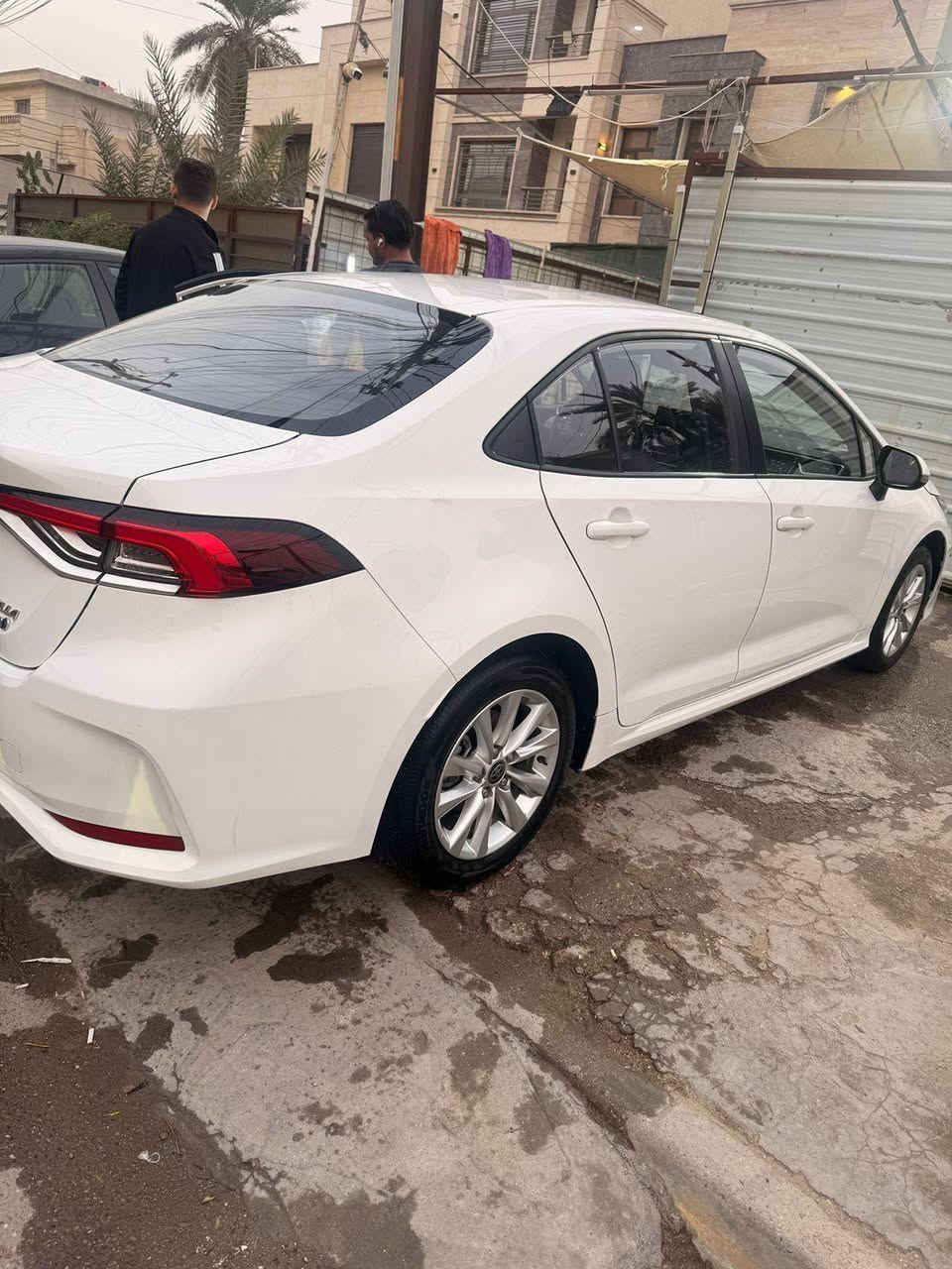 سلام عليكم كورلا 24 هايبرد 

ماشية 35 الف 

باسمي 

مكانها نفق شرطة 

سعر 139 

سيارة بيها بارد بين باب وجاملغ امامي 

سيارة فول معروفة مواصفات الكورلا 

***********
