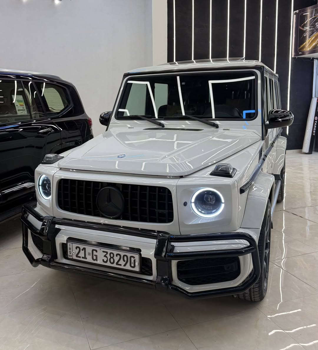 جي كلاس 2013 خليجي فول
محدث فقط خارج 2020
g63  /AMG    
بدون صبغ بلبدي   فقط قطع تحديث مصبوغه
داخل بلاد سياره جديده محرك بلاد ممفتوح
ماشيه 100ك جاهزه من كلشي بدون مسج
رقم سليمانيه  السعر 440$ 
مكانها حله بابل هـ ***********
