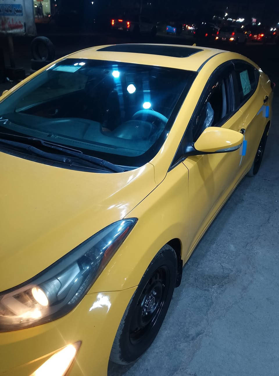 سلام عليكم النترا موديل 2015 فول مواصفات لمتت 1/1 شاشه كامره خلفييه تبريد ثلج كهربائيات كله شغاله وارد أمريكي كلين بدون حادث كير ومحرك مكفولات محرك 1800 سياره نضيفه وخير من الله تحويل ثاني يوم هيه غرمات مصفره    تخم تايرات جديد غرفته حلوه
المكان بغداد البياع الشراي يتصل بلرقم ويدلل وتساب موجود ***********
