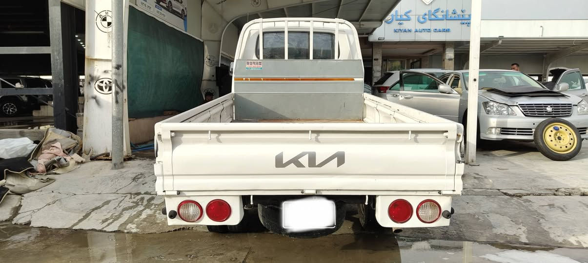 کێیا بارماشااللەشتی پاکو جوانو بێ مەسرەف
کیا ٣٠٠٠بۆ فرۆشتن
مۆدێل٢٠٠٨ی مەکینە ڕەشی 2011ئینجێکتەری ١بڕاوەی سۆپەر 
گێڕو مەکینەو ئەکسلوشانسیودەعمو لێدراو ڕزیوی وبوخارو هەڵمو دارو بەرد بە شەرت
 کراوە 2020
مەکینە 3000 سۆپەر ڕەشمرغووب ڕۆنی کێڕومەکینەوئەکسلیم گۆڕیوە
گیڕ عادی
گێڕ و مەکینەی بە شەرت 
تەقە و ڕەقەی ئەکسلی بە شەرت  تایەوپاتری تازەیە
تەبرید سارد و گەرم بە شەرت
قەپات مواسەفات سی دووگمە 
دەبڵ سەلە 
کارەبای مەزبووت
سەیارەک جاھیز جاھیزە :بازیان
65$
***********
