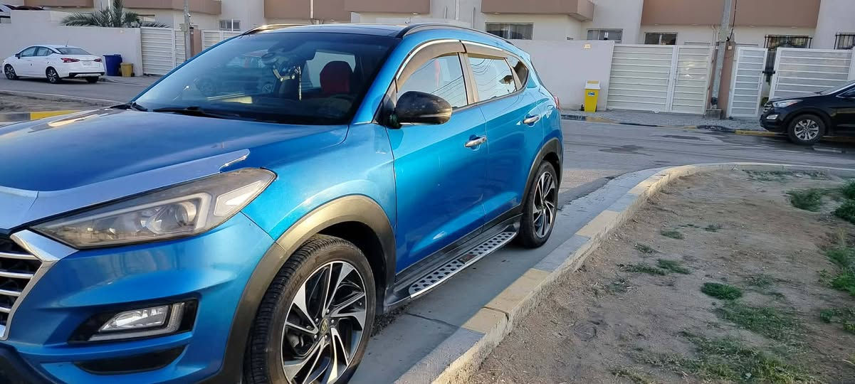 سلام عليكم
توسان موديل 2020 
وارد امريكي
رقم بغداد الجديد
ضربتها جامغ وبنيد
فول مواصفات
السياره فور ويل
كشنات تدفئه
سايد بريك بصمه
اربع كاميرات
رادرات امامي وخلفي
بنوروما
اتو هولد
تحديد مسار
سياقه اليه
وبعد هواي مواصفات
سعرها 180 وبيها مجال بسيط
الرقم ***********
مكان السياره بابل
ابو غرق
