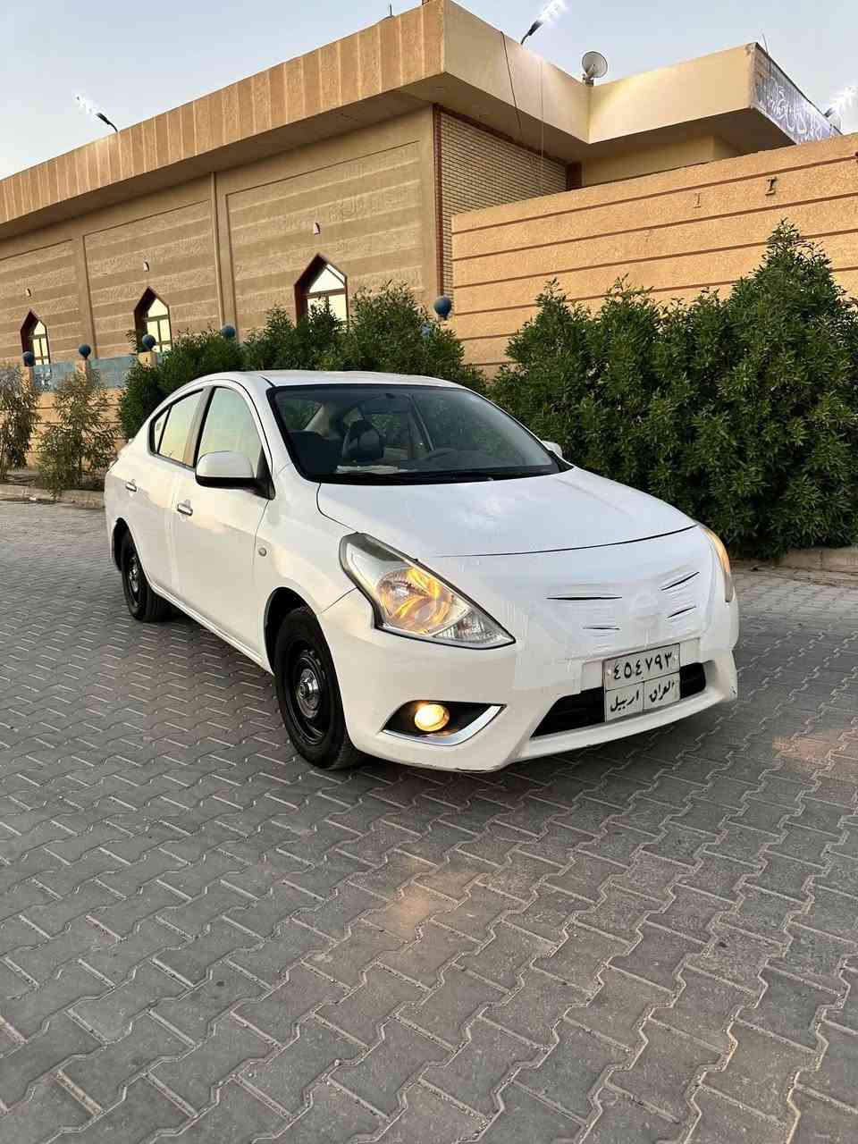 سلام عليكم
نيسان صني موديل 2018 ام البليته الزركه السيارة بيها بلجاملغ الايمن صبغ والجاملغ الايسر مطبعينة بدون ضربة دواخل والشواصي لاضربه بدنه مكفوله السياره حلوه بمعنى الكلمة مواصفات السيارة تحكم ستيرن بلاجكتور سبايدر حساس خلفي مانع انزلاق اي بي اس كير ومكينه وضع شركه تدفئه تبريد وضع شركه حداديه جديده تخم تاير
ملاحظة /سيارة بسم شركه تريد تحويل تكطع 15 ورقه من حسابها يصير سعرها ب 80 تريد وكاله انت تكطع من
 حسابها 15 ورقه سعرها 95 قفل لاستفسار الاتصال *********** ☎️ مكان السياره نجف
