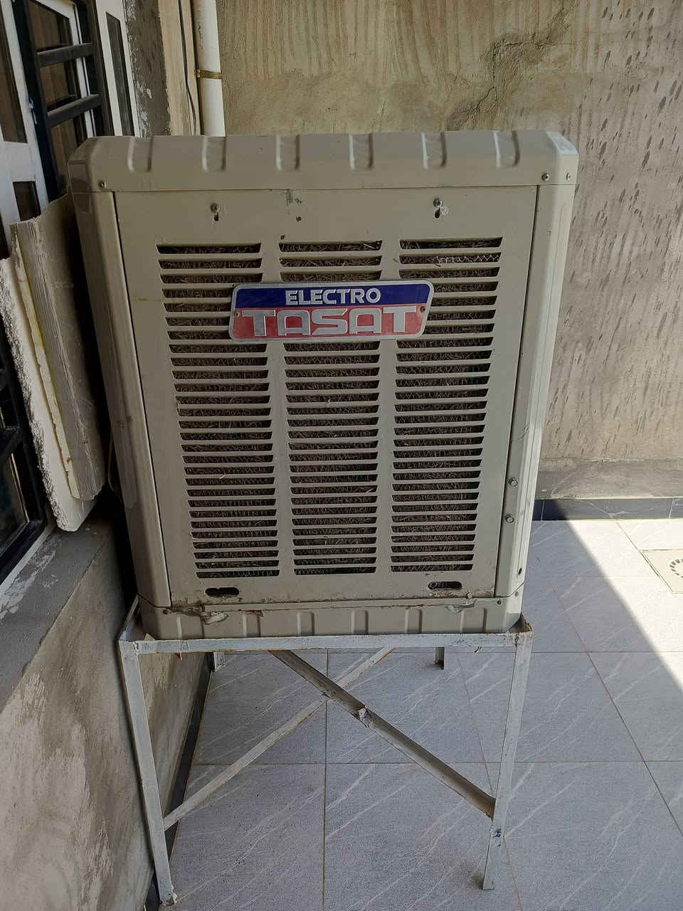 البيع مبرده نضيفه مستعمله موسم واحد مكان مقداديه شهربان سعر 160بي مجال ***********

