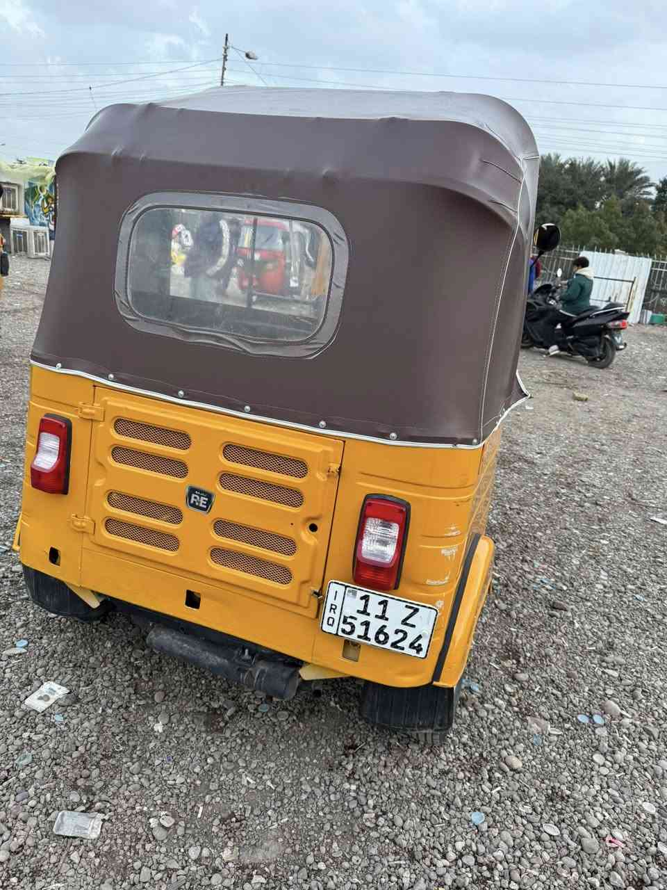 السلام عليكم تكتك مديل ٢٠١٩شهر ٩ للبيع رقم وسنويه بغداد مصبوغه عام مكينه مكفوله تنقيص تبخير 
رقم ***********
السعر ٥٨٠٠ وبيه شي بصيط
مكاني بغداد الشعله
