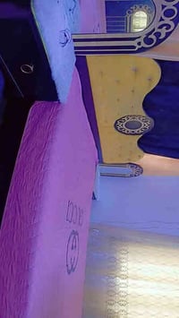 غرفه تركيا للبيع خمس قطع اي ضرر مابيها  نظافه 90 بالميه  للاستفسار اكث...