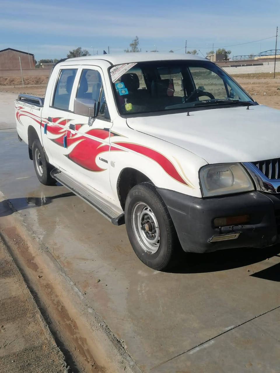 بيكم مستبوشي ياباني موديل 2004 رقم بغداد دولي سنويه صالحه لحد 2030 السعر 80 وبي مجال للاستفسار المراسله عبر واتساب ***********
