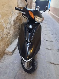 دراجه اكزز رمبه مكينه مكفولة  السعر مليون و350 ورقه الشراء موجوده مكان...