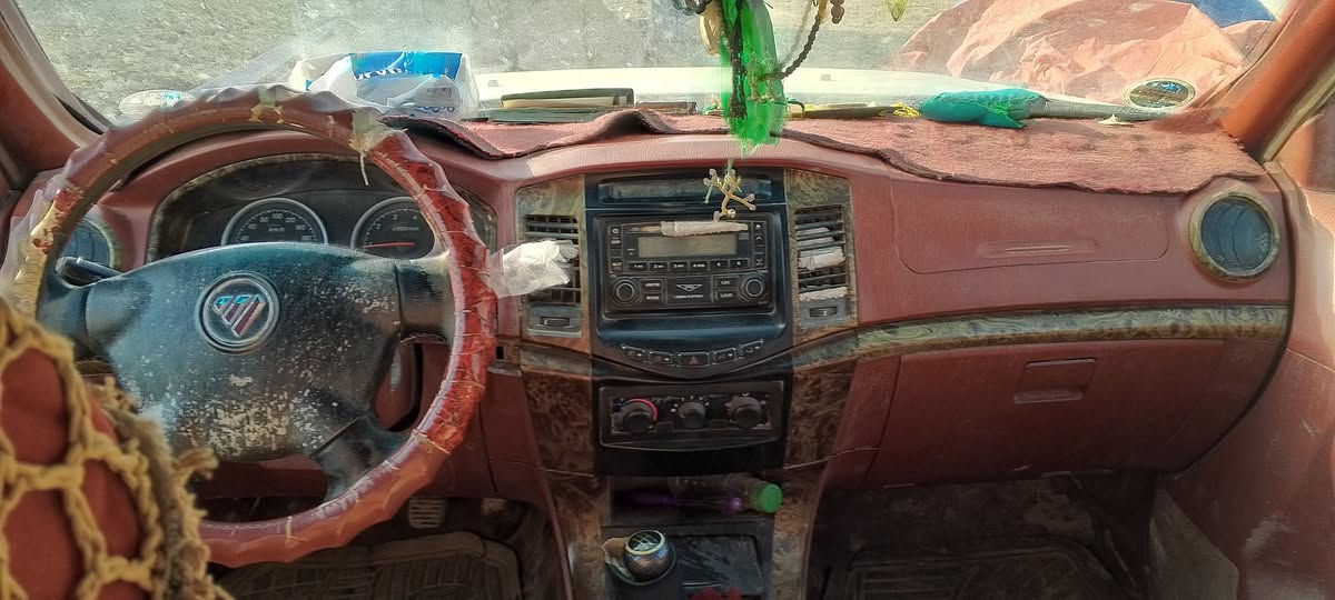 سياره فتون موديل 13   وراح ادك الها رقم انكليزي. سياره كامله وما بيها اي نقص مكفوله من كل عيب شرعي 
سعرها 52 وبيها مجال 
للتواصل الاتصال ع الرقم ***********
