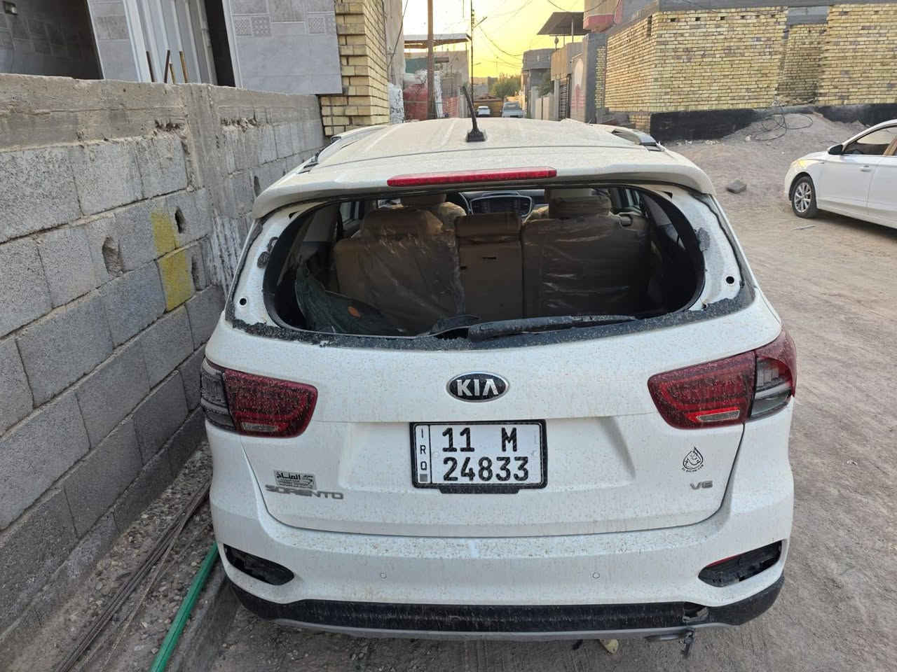 السلام عليكم...من رخصت مدير الكروب....سورنتو ١٩ خليجي  بغداد مواصفات ٢٠ للبيع على حادثها العنوان بصره...ابي الخصيب...حمدان...باسمنا....الاتصال  للاستفسار على الرقم*********** عما السياره مكغوله قبل الحادث
