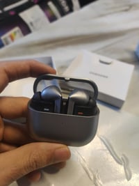 جالاكسي بادز 3 • كوبي • سماعات