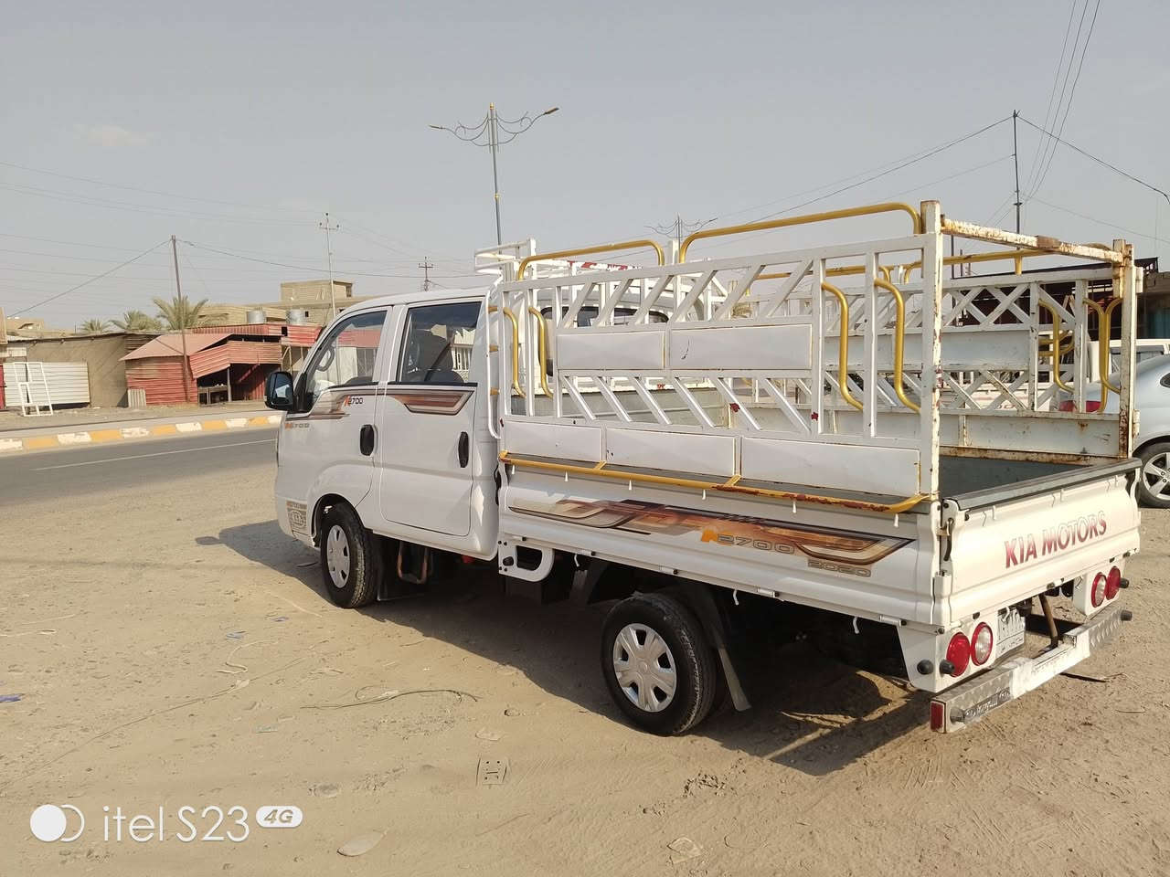 السلام عليكم ورحمة الله وبركاته.
كيا حمل دبل قمارة للبيع مكفولة كفاله عامة كلشي بيها شغال موديل 2020.
للاستفسار ***********
