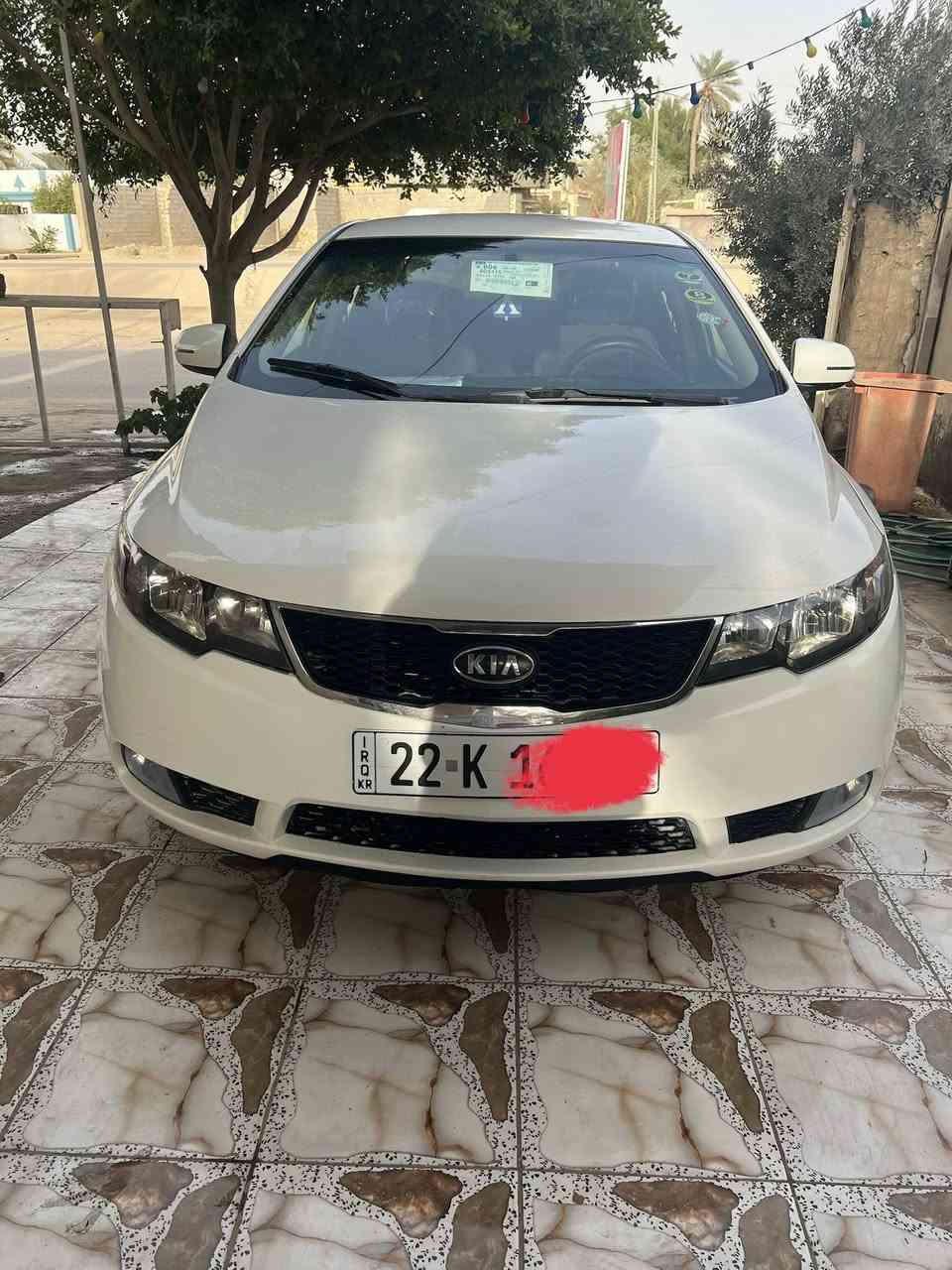 سلام عليكم للبيع سيراتو موديل ٢٠١١سياره خليجي ماناقصه برغي رشه بصيطه بالبنيد بيه فقط نص بنيد مو كله باقي كير مكينه تبريد كله بشرط كفاله مواصفات داخل لونين شاشه كامره حساسات اشاير بالمري مري شفط تحكم ستيرن خمسه ويل كب حجم ١٧ مكاني كربلاء طوريج سنويه ورقم وهزه جديد لل٣١ سنويته سعرر ١٠٧وبيه مجال بصيط ***********
