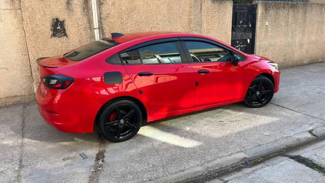 السلام عليكم
كروز للبيع 
موديل 2019
رقم اربيل 
محرك 14 تيربو 
محرك كير شرط 
مواصفات 
ويل كب رياضي
شاشه تدعم ابل كار بلي 
مانع انزلاق 
جامات اوتو 
Start–Stop
ABS نضام
كامره كلفيه دواره 
الحادث من المريكه بابين بدون دواخل 
موضح بل صوره 
 بس الهزه ساقطه 
السعر 99 وبيع مجال كلش قليل 
الرقم ***********
***********
