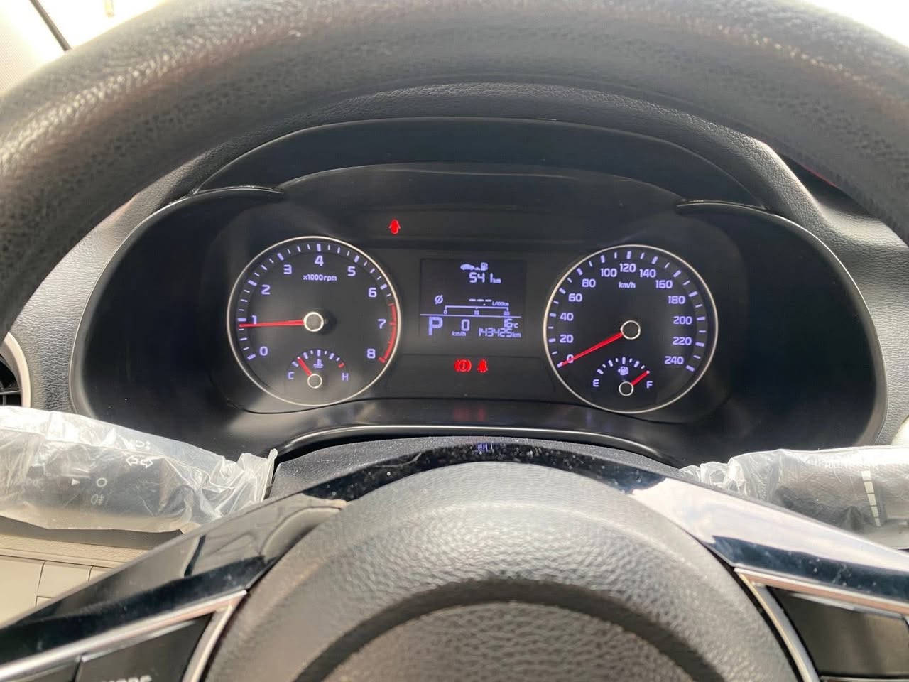 السلام عليكم

للبيع سيراتو 2019

مكفولة كفالة عامة 

رقم اربيل دولي 

هزة جديدة سنوية جديدة 

تحويل وكالة 

السعر 140 وبيها مجال قليل 

الخاص مغلق الاتصال على الرقم ***********
