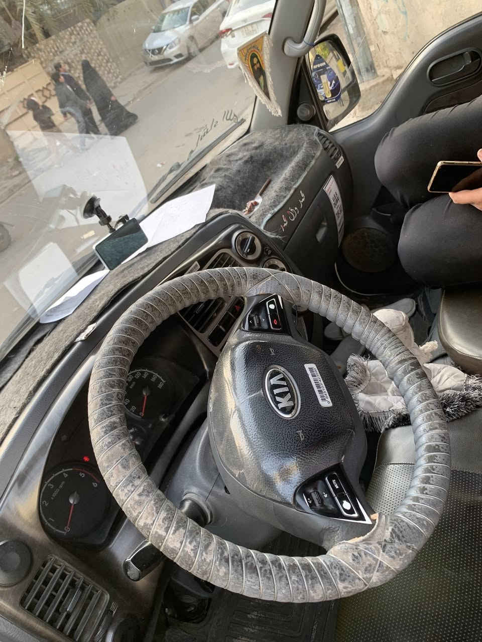 كيا براد فحل ٢٠١٧سياره جاهزه من كلشي تايرات تبريد +براد حداديه ٤٠٠٠مفتوح تحكم ستير مشدودله داش كام خلفي امامي  باتري جديده مكينه كير موكفولا لاتنقيص ولا تبخير 
الاستفسار الاتصال *********** عنوان كربلاء  
السعر ١٧٠وبيه مجال
