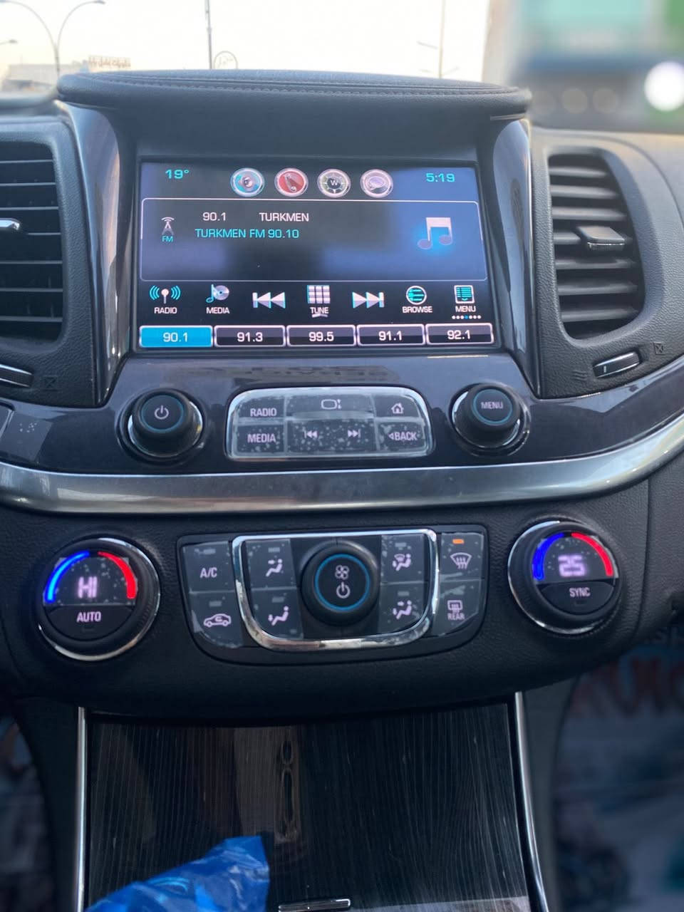 شوفليت. امبالا  موديل 2017. سيارة كلش جديد اوحلو

محرك. 6 سلندر بي قطعتين نص صبغ بدون دوخل   

محرك كير مامفتوح بشرط سيارة جاهز من كلشي 

موصفات دبل تحكمات استيرن جهتين 💱™️🔘🔘

كشنات جلد ◼️ كشنات كهرباء مانع انزلاق تحكم قدم

شاشه قاصه 🖥️ — قطعتين تبريد 🎛️ تحكمات اتصال

تبريد ثلج ماشالله 🥶❄️❄️ ‏تدفئة  كوله شغال 👍👍

تشغيل عن بعد🔺 اوتو استوب 🚘 صندوق بصمه🔺

مرايا اشاره 🔻🔺 قفل عام مركزي☑️✔️➿ 🔚🔚

تثبيت السرعه. كروز 🏎️.سبير لوك للستات بلدي عدسه

تايرات 🛞 صدر امامي صدر خلفي كوله جديد 👍👍

كهربائيات كوله شغال دبلات حداديه كوله جديد ⚜️⚜️

الف مابي مصرف ولا كلش جديد حلو ✔️✔️✔️✔️

بدون شواصي. شرط. بدون لغد▫️ يعني بدون دواخل

سعر (122)ورقه رقم موبيل ***********

مكان سيارة كركوك
