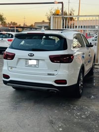 اخوان سلام عليكم بيع سريع حاله صحيه مستعجله   سورنتو 2019 خليجي مكفوله...