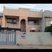 دار للبيع • قرب سنتر الجامعة • مداولة