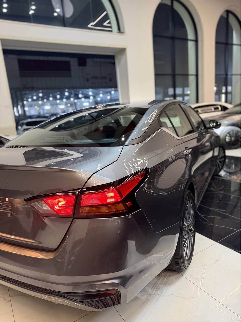 NISSAN ALTIMA SV 2025
ماشيه 22000mi
ضرر بوند صبغ بدون ايرباك 
للاستفسار 
***********
*********** أربيل, العراق
