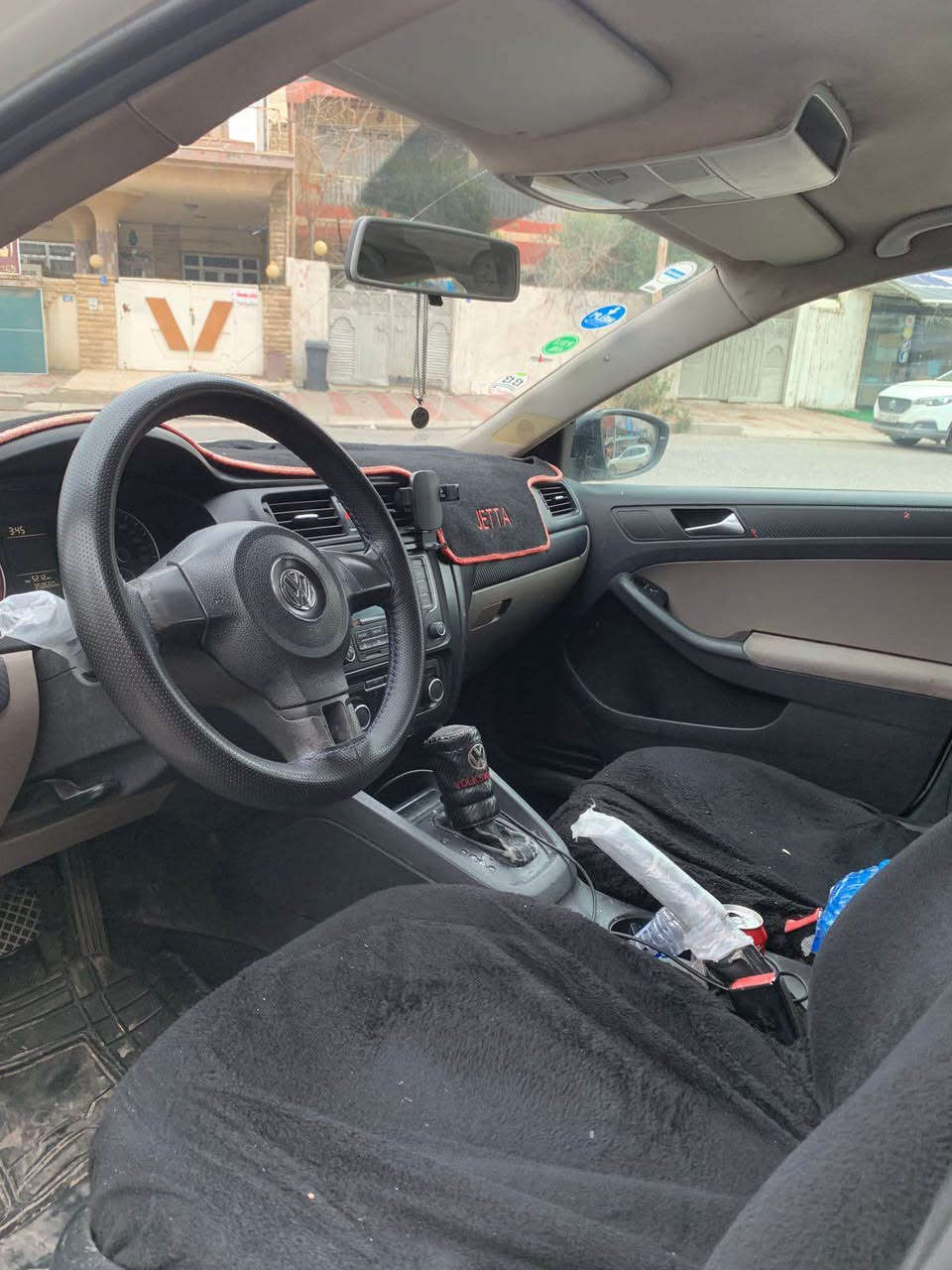 جیتا 2011 خلیجی 
عام نیە بە عام دەفرۆشی 
پێش و پشتی کەپسە 
لای سەکنی ناو شان و سەقفی هەیتی ڵەگەڵ ناو دەرگا 
ئێڕباگ تەقیوە 
مەکینە 20 بێ تۆڕبۆ ، نەکرایتەوە 
ڕەقەم سلێمانی سەنەوی کۆنە 
ڕۆیشتن 350 هەزار کم 
گێڕ تۆماتیک و تەبرید 

نرخ  ٨٤ وەرەقە
وەتسئاپ 
*********** أربيل, العراق
