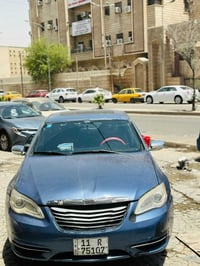 C200 • فتحة سقف • محرك بكفالة