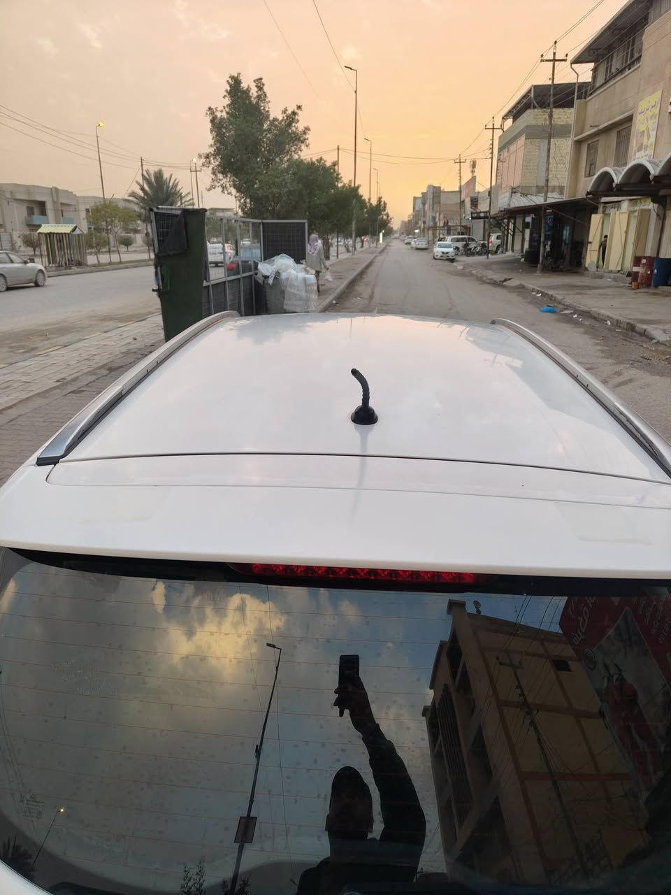 السلام عليكم كيا كارنز سبعه راكب جديده السياره بمعنى الكلمه وما عايزه برغي كير مكينه تبريد حداديه ادامه كامله تخم تاير من كلشي جاهزه مكفوله من الصبغ من الفتح والتبديل ملاحظات بيها بسيطه  السعر اتصل وتدلل ***********
