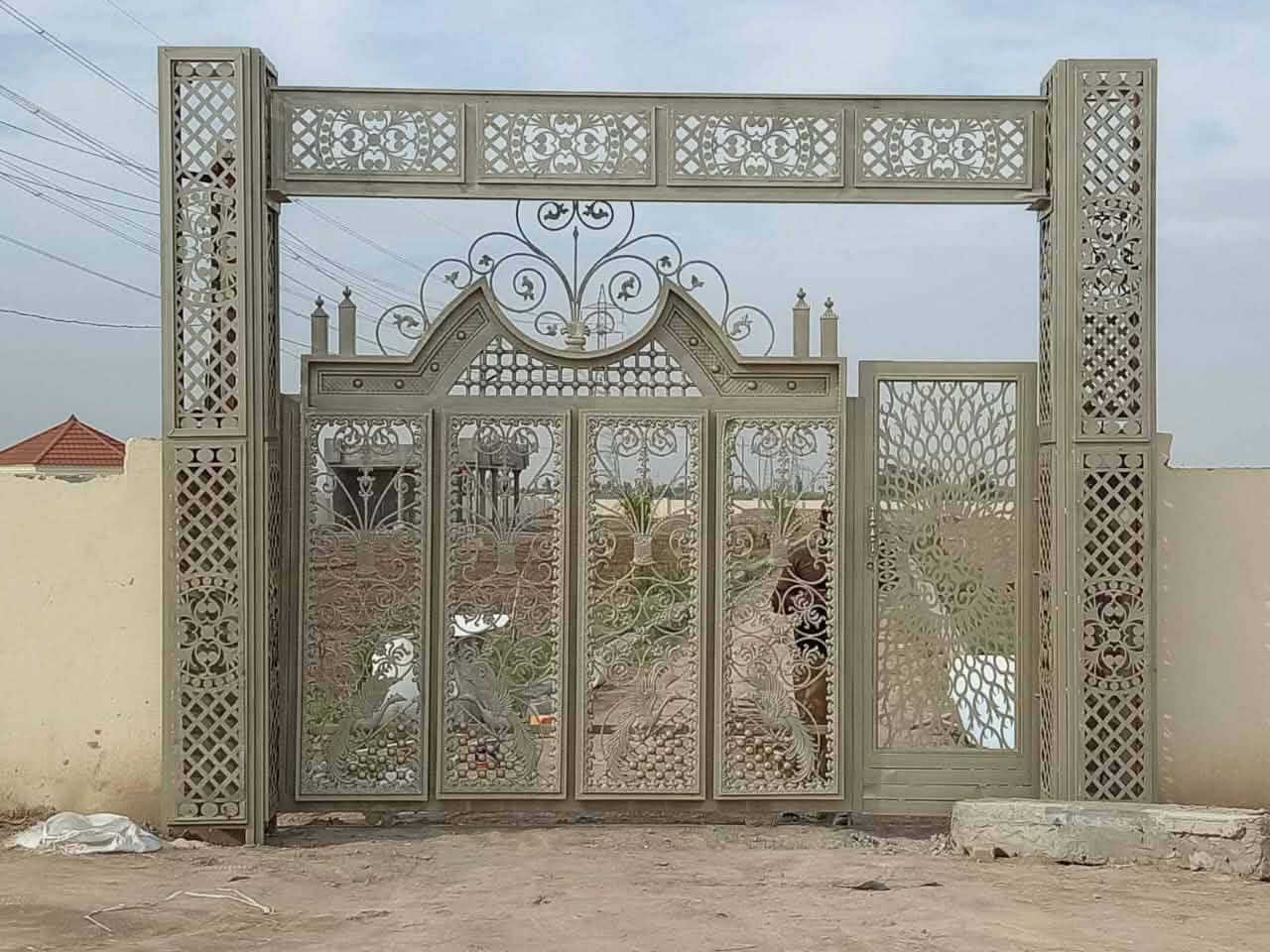 سلام عليكم مستعدون لاصبغ المنازل ول ديكورات بنواعهه وصبغ لبواب ول شبابيك بنسب ل سعار بدارت حسام الصباغ ***********
