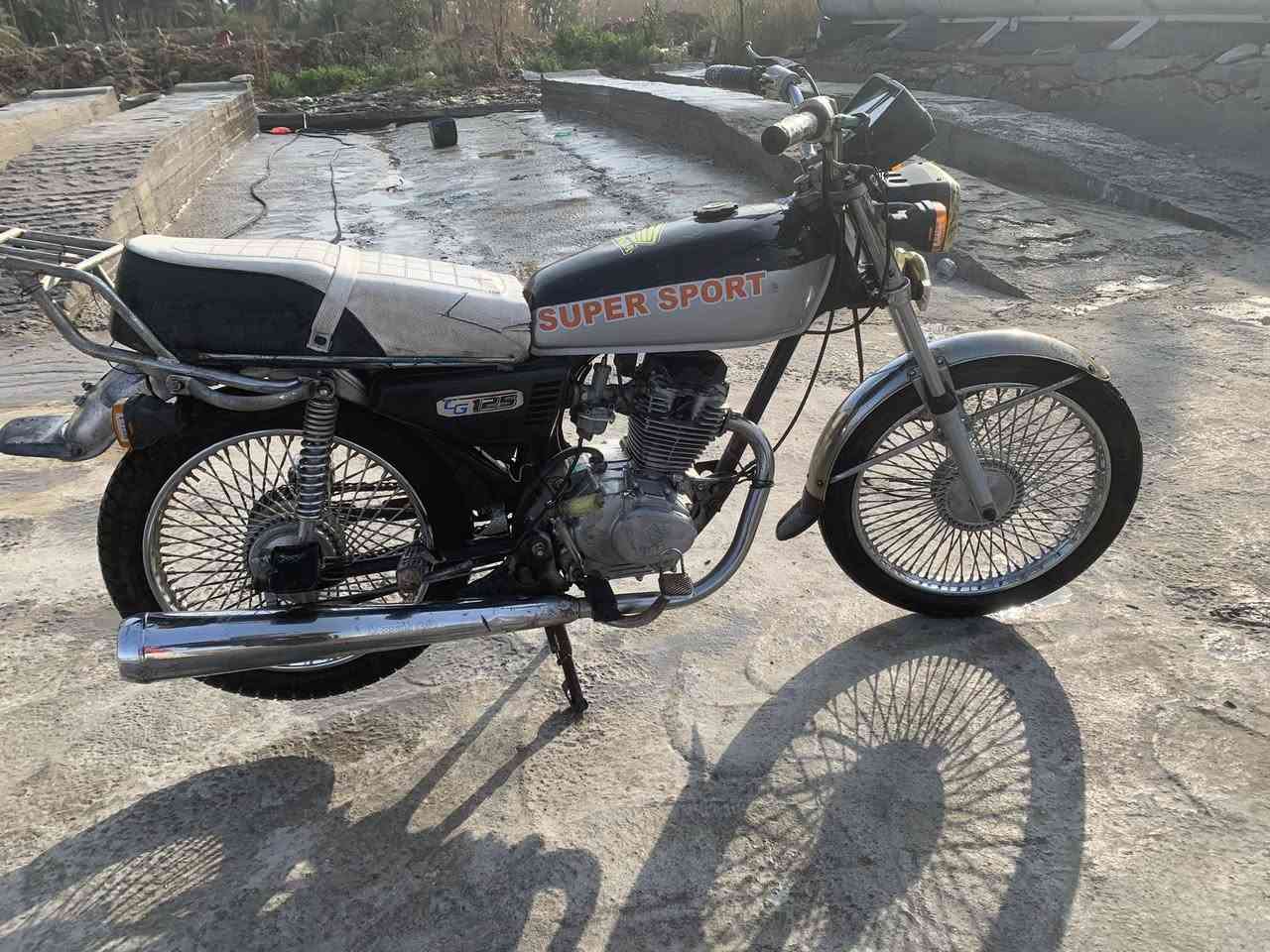 السلام عليكم تايكر 2021 جاهزه محرك ناعم كهربائيات شغاله ماناقصهه شي وياله وتايرات جدد سعره ٣٢٥  وبيهه مجال قليل مكاني شوملي زبار ***********
