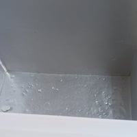 مجمدة نظيفة شغالة مكفولة من اي عطل للاستفسار الاتصال على 07832432303