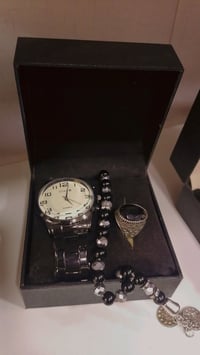 ساعات • متوفرات