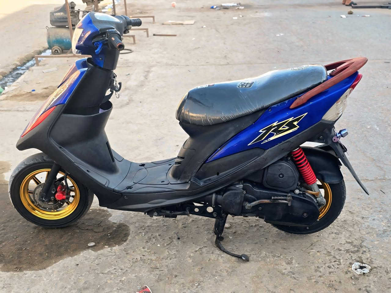 ماكس عدله 50 بلاد وختم واحد شلعه ومشي معدل خير من الله مكينه نشطه فول السعر (600) دراجه جاهزه وكامله علخير اي نقص سوك الشيوخ ***********
