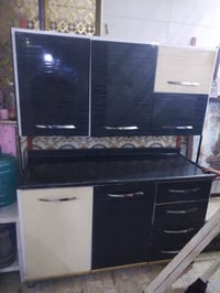 كاونتر متر ونص مرمر بدون سنك للبيع 07735150138