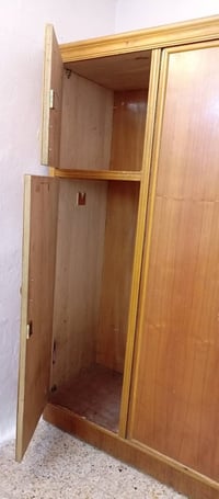 كنتور • غرفة نوم • عليه مجال