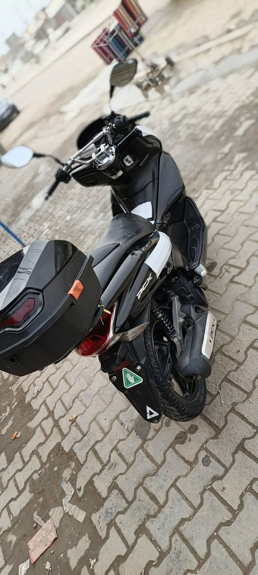 سلام عليكم  pcx  جيل اول البيع دراجه خير من الله مابيها يي نقص البيع ب1350 وبيها مجال مكاني بغداد  محموديه   075002694


**إذا كنت صاحب هذا الإعلان وتريد حذفه لأي سبب، رجاءا أرسل رسالة إلى الدعم الفني**