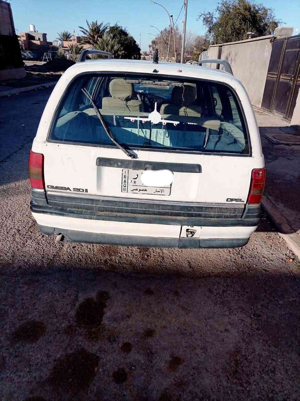 السلام عليكم من رخصه الجميع مكلف بلنشر اوبل اوميگا ستيشن فول اوتماتيك محرك گير خير من الله موديل 1993تخم ويل كب السعر 28 ورقه بيع او مراوس بسياره حديثه وانطي فرق رقم صاحب السياره ***********
