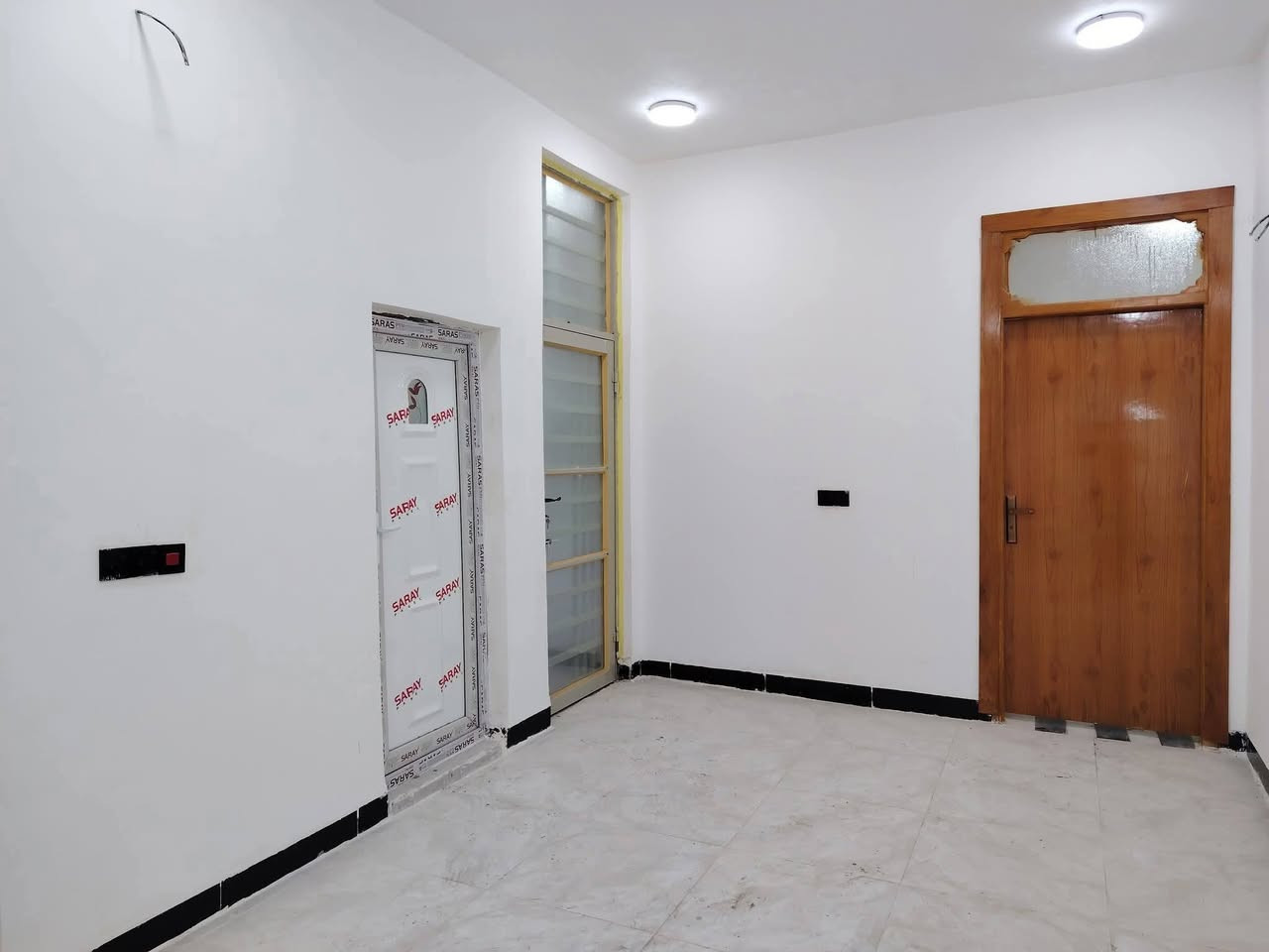 100 متر #طابو_زراعي_سند_٢٥_أقرار

بسعر 35مليون #قابل_للتفاوض

غرفه/صاله/مطبخ/صحيات 2/استقبال/كراج /مكشوفه 

ماء/كهرباء/سوق/مدارس/تبليط 

الموقع 🏡        (#توجد_جميع_المساحات) 

النجف الاشرف مقابل ملحق قريه/شارع الصب عمود 314شارع سياج المطحنه

للتواصل

***********
