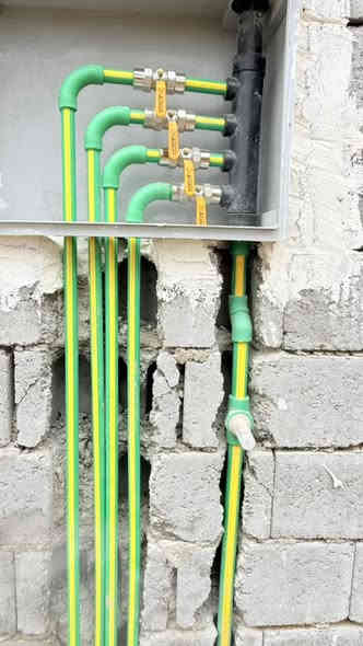 عمل الشهر 
تأسيسات صحية عامة وكهربائية 
بالطرق الحديثة 
والتقليدية 
صيانة عامة 
تنصيب روافع الفولتية وصيانتها 
تنصيب بوردات الكهرباء الكلاسيكية والATs نظام الحماية المتكامل 
 تأسيسات الصرف الصحي وفق النظام الهندسي الحديث 
تأسيسات منظومة الماء المتكاملة بالصور الحديثة والتقليدية 
تأسيسات الكهرباء السيمنز والبوري بأحدث الديكورات المنزلية 
ضمان العمل والجودة ضمن عقد مسبق 
العمل يخضع لفحص دقيق وشامل متانة وسلامة وهندسة 
  العمل يخضع لفحص من مهندس مختص برغبة صاحب العقار 

ديالى بلدروز 

مرتضى عبد 
***********

عمل الشهر الحالي
