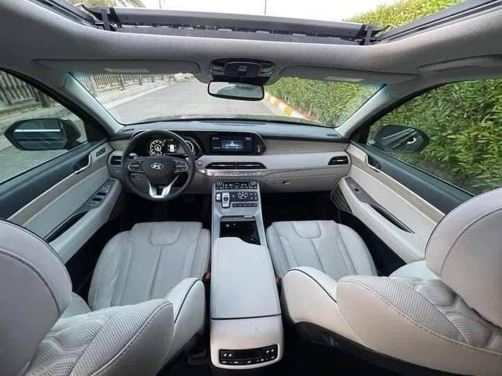 هيونداي بالسايد موديل 22 لمتدد رقم بغداد لون اسود 
داخل ابيض فور ويل فتحتين سيارة فول مواصفات ميحتاج اذكرهن ماشية 30 الف صور الحادث كدامك بدون كص ولحيم تعديل شواصي سحب ولغد ايسر بدايته تعديل والتكمة سايق شخط ماعرف بشنو طاخه بالحادث فوك بيبان مصلحة و مصبوغه سيارة جديدة وعليهه تخم تاير وتخم ويل جديد هم باتري جديد مسويلهه ادامة دهن وفلتر كير جديد دسكات تخم امامي خلفي كشنات كهربائية وتدفئة وتبريد كشنات مال صف 3 كهربائية تنطبك وتنفتح كاميرات 360 رادارات 360 حساسات امامية وخلفية انارة محيطية متغيرة اللاوان وبعد هواية مواصفات 
للاستفسار اكثر راسلني خاص او رقم الهاتف بي واتساب هم 
***********
السعر 235 وبي مجال للشراي بي خير ويدلل
