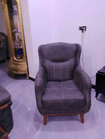 ‎تخم تركي جديد ونضيف جدا السعر مليون وأربع وبيه مجال عشر مقاعد ممكن خاص اواتصل *********** يوجد وتساب‎ بغداد
