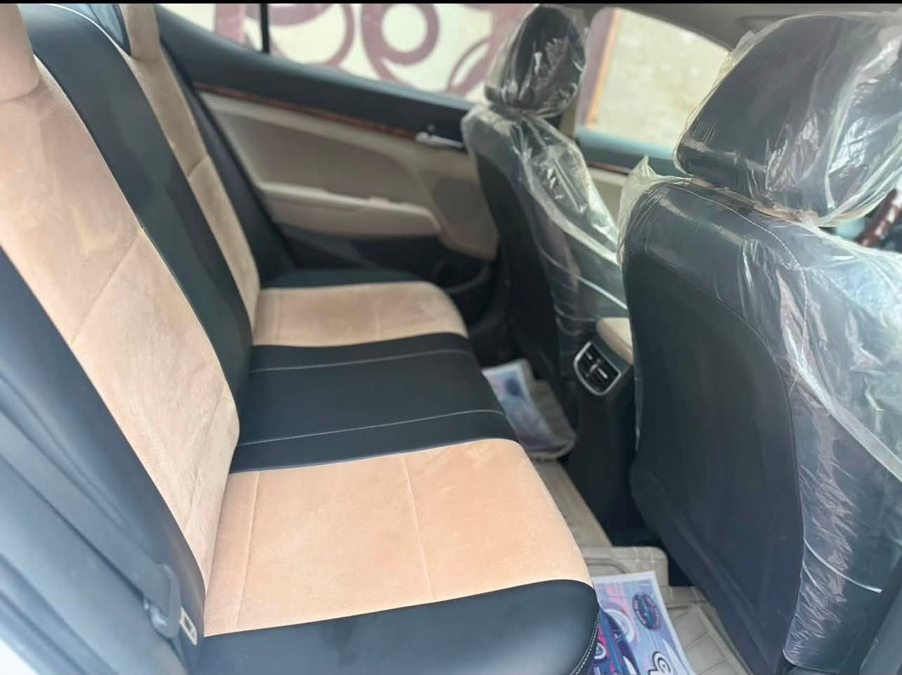 النترا خليجي موديل ٢٠١٨ السعر 142وبيهة مجال بسيط للشراي سنوية ل٢٠٢٩ هزة بشهر التاسع سقطت كلشي بالسونار حقيقي مابي اختلاف و السونار داخل الصور وبيهة طخة البارحة انطخت هم نزلت صورتهة السيارة ماشية 160 الف دواخل صاج وداخل لونين حدادية جديدة كير محرك تبريد لوك دوشمة قبل شهرين السيارة تاخذهة متصرف عليهة ربع دينار ميكانيك كهرباء بلاد ولوك مكاني بغداد غزالية او حي الجهاد ***********
