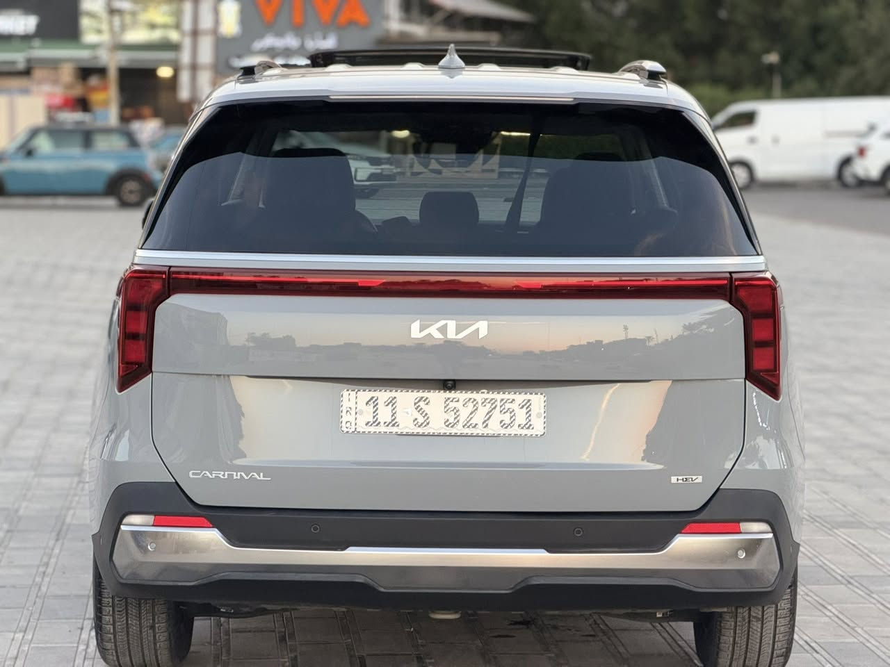 ياالله
السلام عليكم 

كيا كرنفال هايبرد 2025 SX  وارد امريكي 

Kia Carnival Mpv Sx 2025 1.6 Hybrid  

 

                  Hybrid حجم المكينه : 1.6 تيربو + هايبرد 

         المسافه المقطوعه : 7000 ميل 

            الضرر : تبديل بنيد نفس الون بدون دواخل 

حالة الايرباك : دركه + دشبول 

#مواصفاتها 

1.شاشه 

2.كامرات 360

3.بصمه

4. بنوراما فتحتين

5.ويل كب اسود

6. تشغيل عن بعد

7.حساسات خلفي امامي

8.بيبان كهرباء

9.لايتات لد

10.لايتات زنون

11.بكلايتات لد

12.اشاير بالمري

13.رادارات 360

14.كشنات جلد مشمشي

15.ثلاث قطع تبريد

16.هيترات بالكشنات حار بارد امامي خلفي

17.هندبريك بصمه

18.شحن وايرليس

19.هيتر بالاستيرن

20.كشافات 

21.مري شفط

22.كشنات كهرباء امامي خلفي

23.كشن السايق ميمري

24.تحديد مسار

25.نظام ايكو سبورت عادي

26.كامرات محيطية داخل السياره

فول موصفات 1/1 جاهزه مرقم بغداد 

🟩 السعر  _315 مرقم بغداد وبيها مجال بسيط

تفاصيل اكثر هذا رقمي *********** تحياتي 

مكان السياره بغداد حي الجامعه
