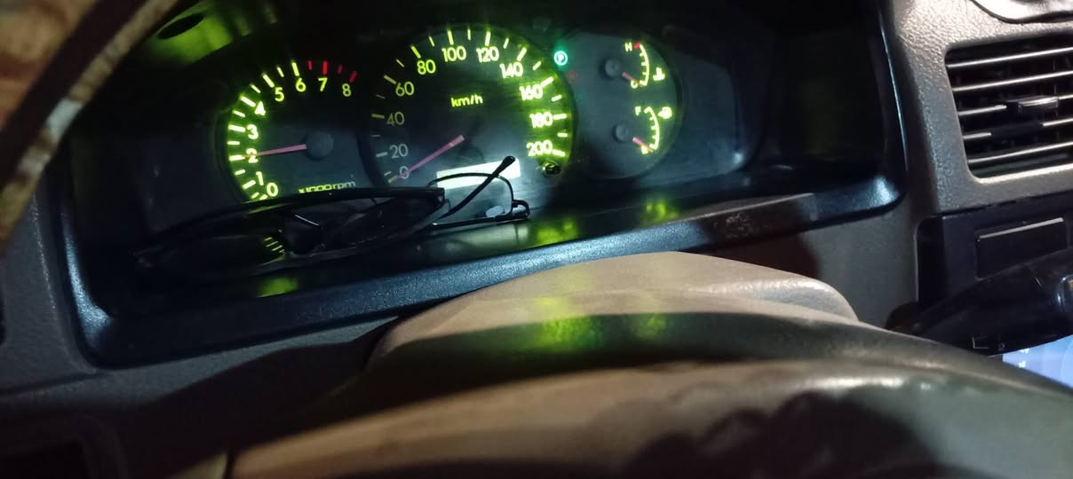 كيا ريو 2005 كير اوتماتيك وتبريد وتخم تاير ورقم دولي رقمها بابل  مصبوغة عام العنوان واسط الحفرية 
رقم الهاتف ***********
