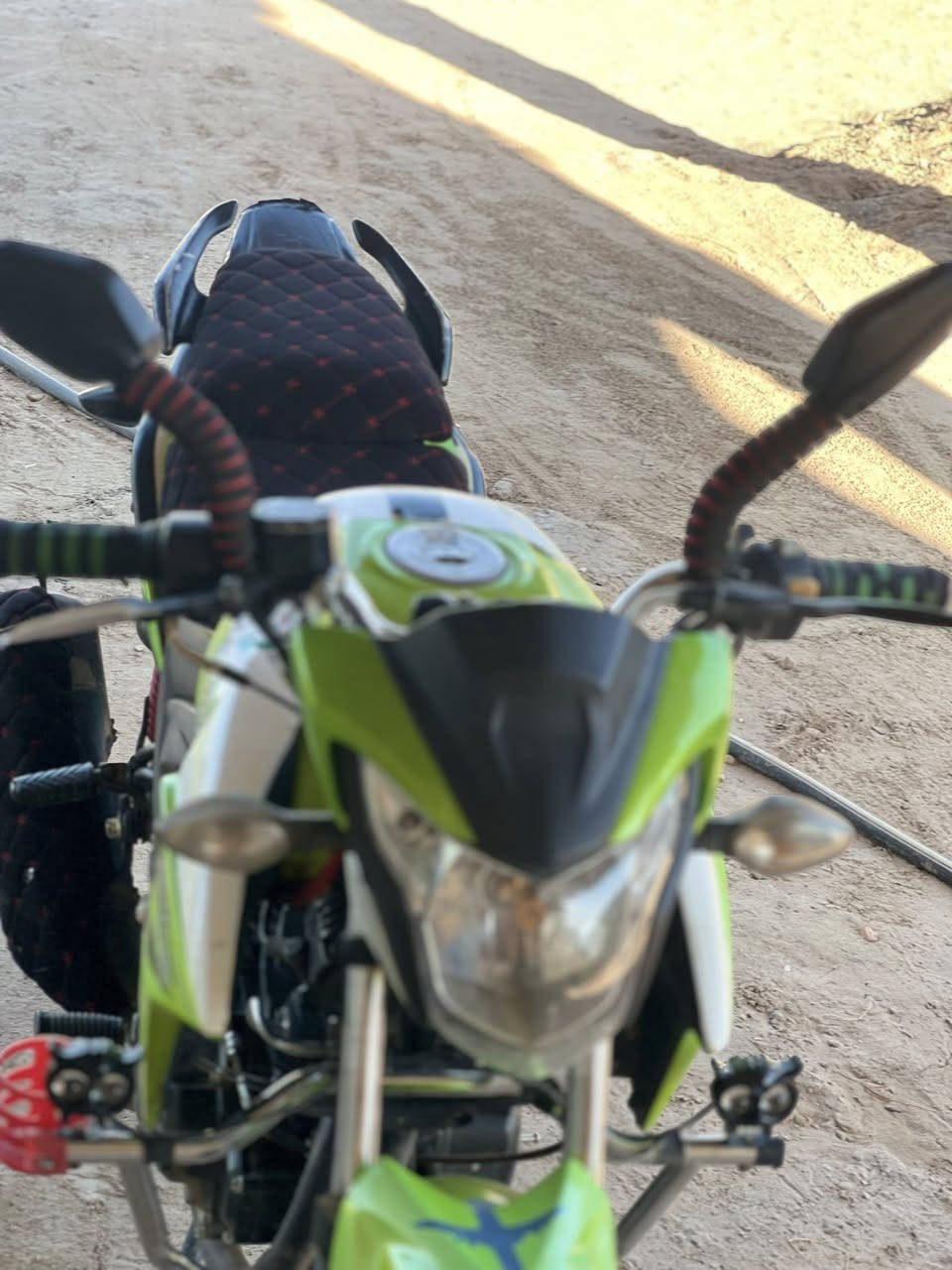 سلام عليكم دراجه هاوجي للبيع موديل (19) دراجه المحرك ناعم وحلوو بس الكشر شويه تعبان  السعر من الاخير لاتعبني ولاتعبك (مليون200) قفل شراي اتصل (***********) مكاني الفلوجه  دراجه داخله گمرگ
