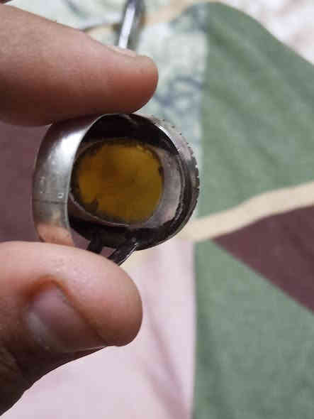 يماني اصفر طبيعي  قديم مخطوط ايه النور كامله 
قياس الخاتم 23
***********
السعر خاص وبخدمتكم
