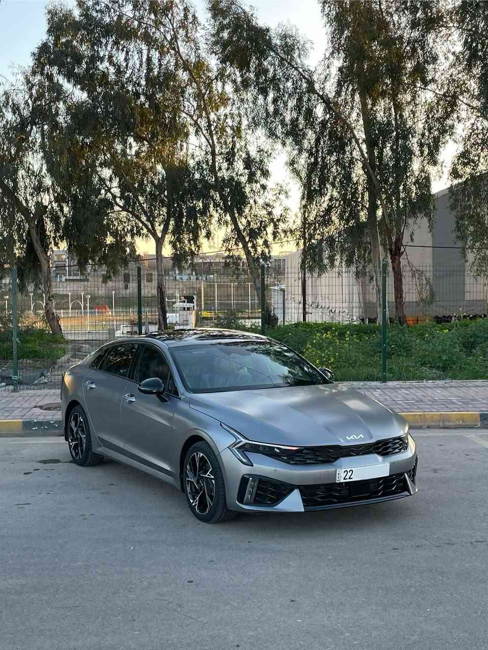 للبيع K5 موديل 2025
Gt-line
رقم اربيل كامل
محرك 2500
ماشية 5 ميل فقط

المواصفات :-
تو ويل
داخل احمر
حساس امامي وخلفي
بانوراما
شحن لاسلكي
كشنات هيتر
سستم صوت boss
قيادة ذاتية
رادارات امامية
رادارات خلفية
شاشة متصلة كيج الكتروني
صندوق ذكي
تشغيل عن بعد
اوتو هولد

الضرر :-
جاملغ يمين فقط
بدون دواخل وبدون ايرباك

اتصال ***********
واتساب ***********
