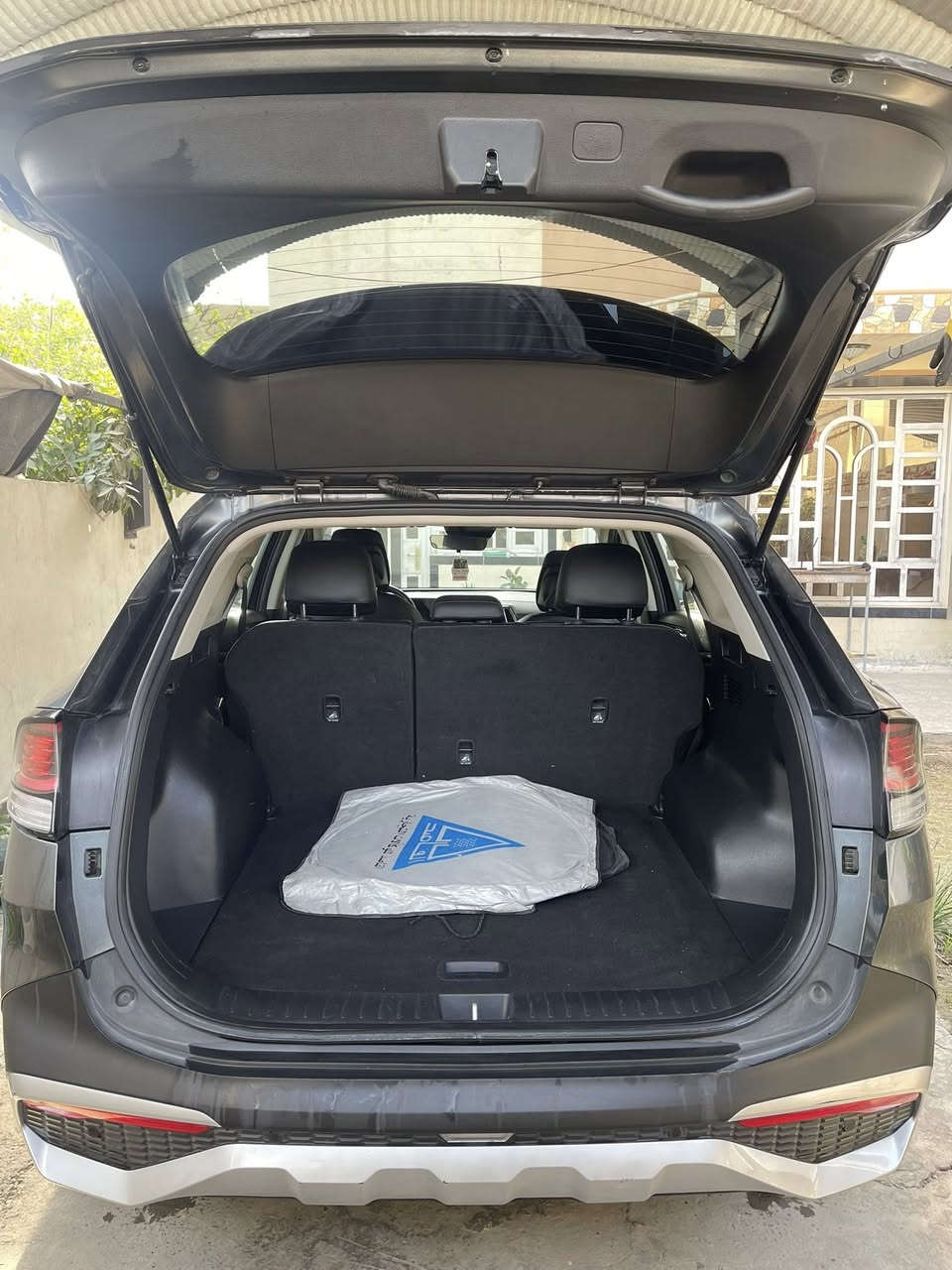 السلام عليكم
للبيع سبورتج امريكيه موديل 2024
الموصفات
بصمه وتشغيل عن بعد
كرسي كهربائي وتدفئة
محرك 2500GDI
تحكمات ستيرن فول
رادارات
توقف ذاتي +هندبريك بصمة
حساس مطر+حساس خلفي
ثلاث أنظمة قياده
اوتوهولد
تحديد مسار 
الحادث موجود بالمنشور
مكان السياره بغداد الدوره
السعر(215)ماشية(19)
للاستفسار الرقم(***********)
