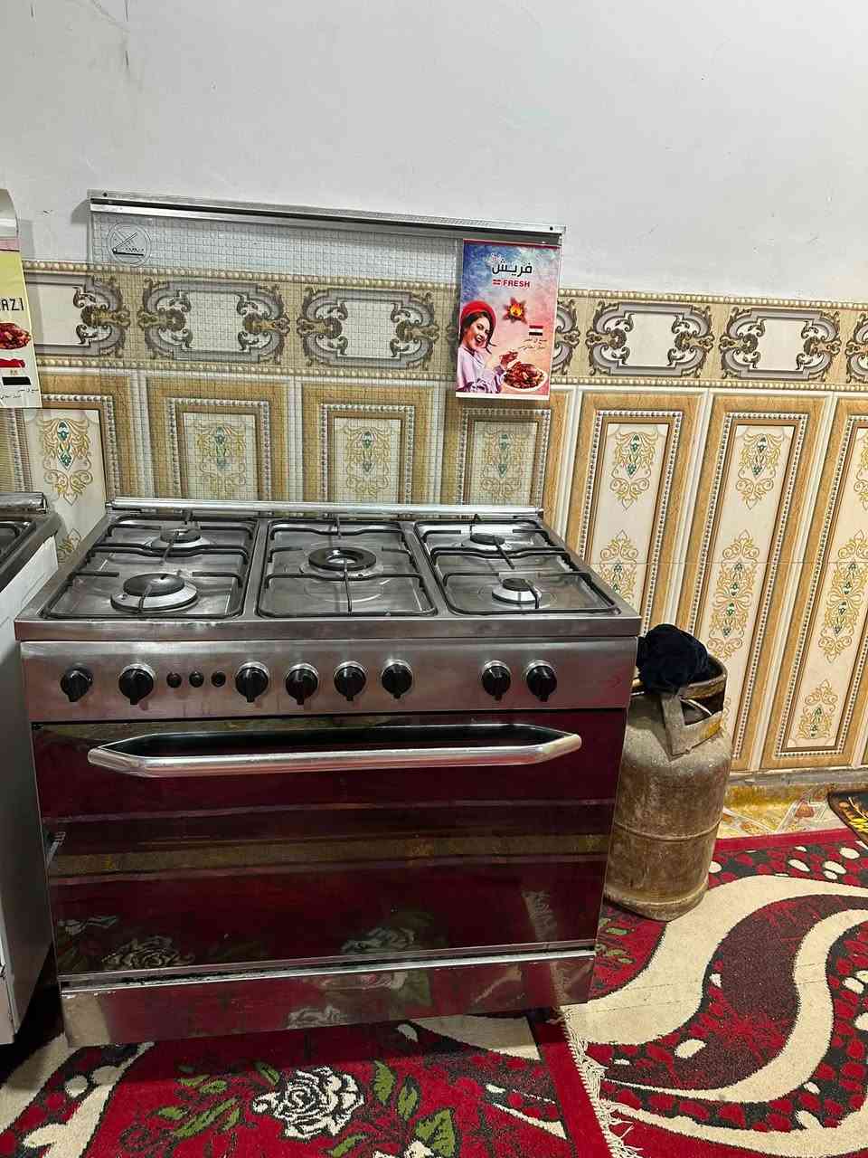 السلام عليكم
طباخين للبيع كريازي اخو الجديد اربع مشاعل  مع فريش  نظيف نار زركه افران شغالة وممتازة سعرالفريش ٢١٠ مع المجال البسيط والكريازي ١٩٠ عنواني مهندسين شارع 80 قرب العاب ارض بابل ***********
